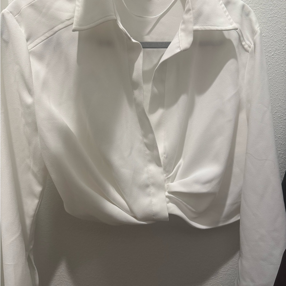 Zara white deep v neck Blouse - Picture 4 of 5